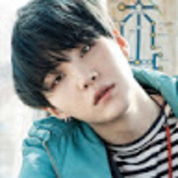 Meet your Posher, Amy - Picture 1 of 1